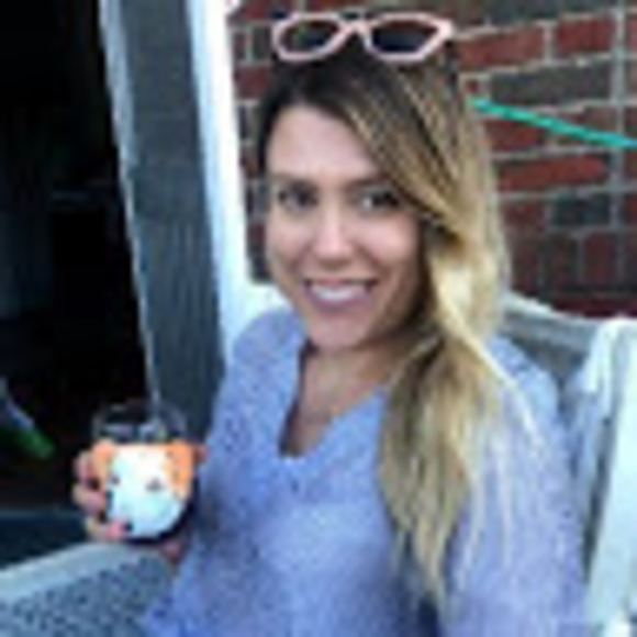 Meet your Posher, Meaghan - Picture 1 of 1